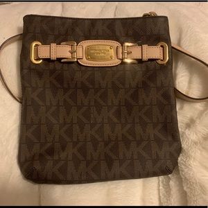 Michael Kors Crossbody